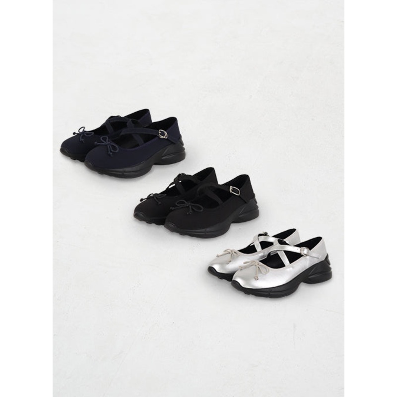 Ribbon-Buckled Loafers OD318 Black 230 / US6