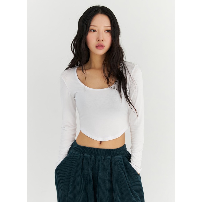 Basic U-Neck Long Sleeve Crop Tee CN303 White S/M