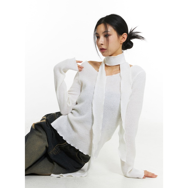 Soft V-Neck Long Sleeve Knit Top IN308 Light beige S/M