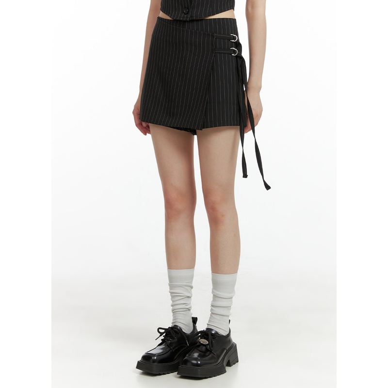 Stripe Buckle Wrap Shorts CL402 Black S
