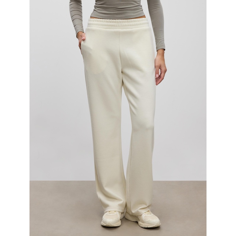 Womens Knitted Straight Leg Jogger in Ecru XXS (4) Ecru