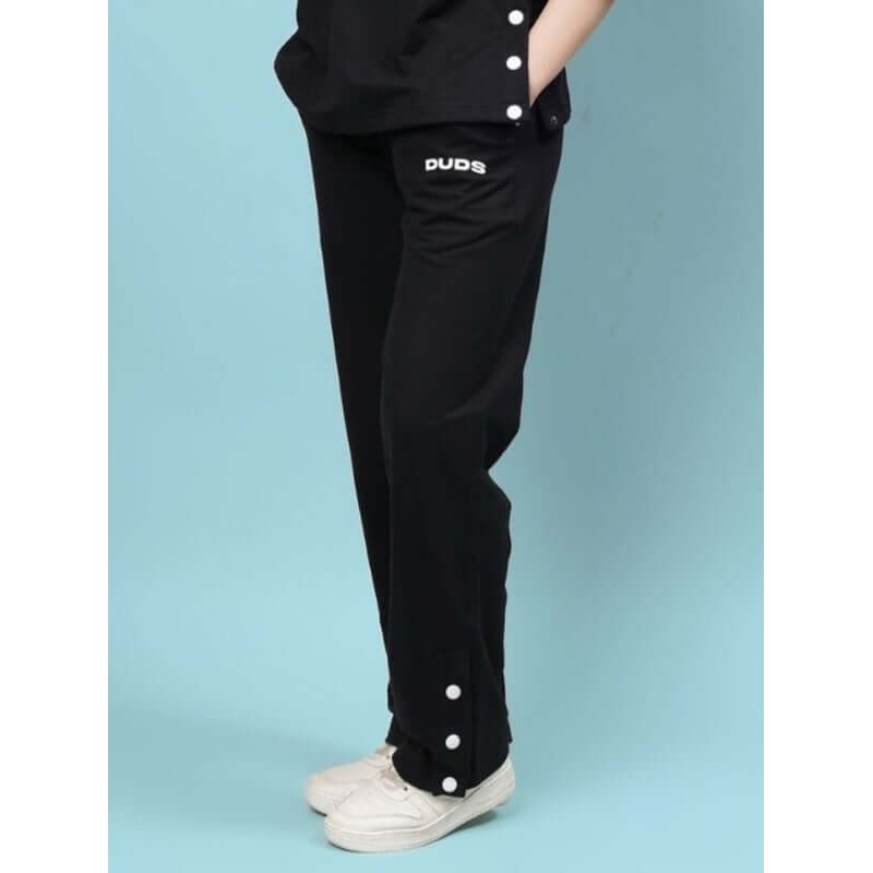 WOMEN’S WESENT RELAXED-FIT JOGGER BLACK XS