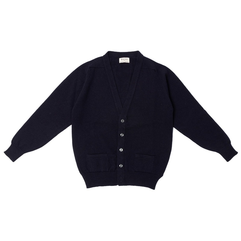 Cardigan “Leven Cardigan” made of Geelong Lambswool – 2 Ply S