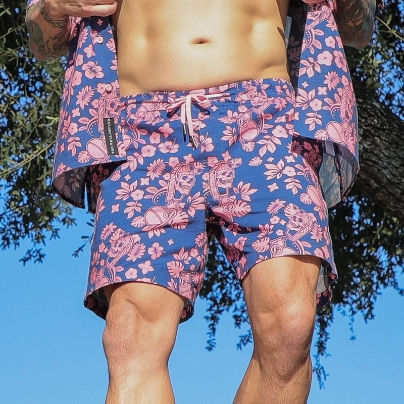 Getaway Casual Shorts – Tropical Death – Navy/Pink Small