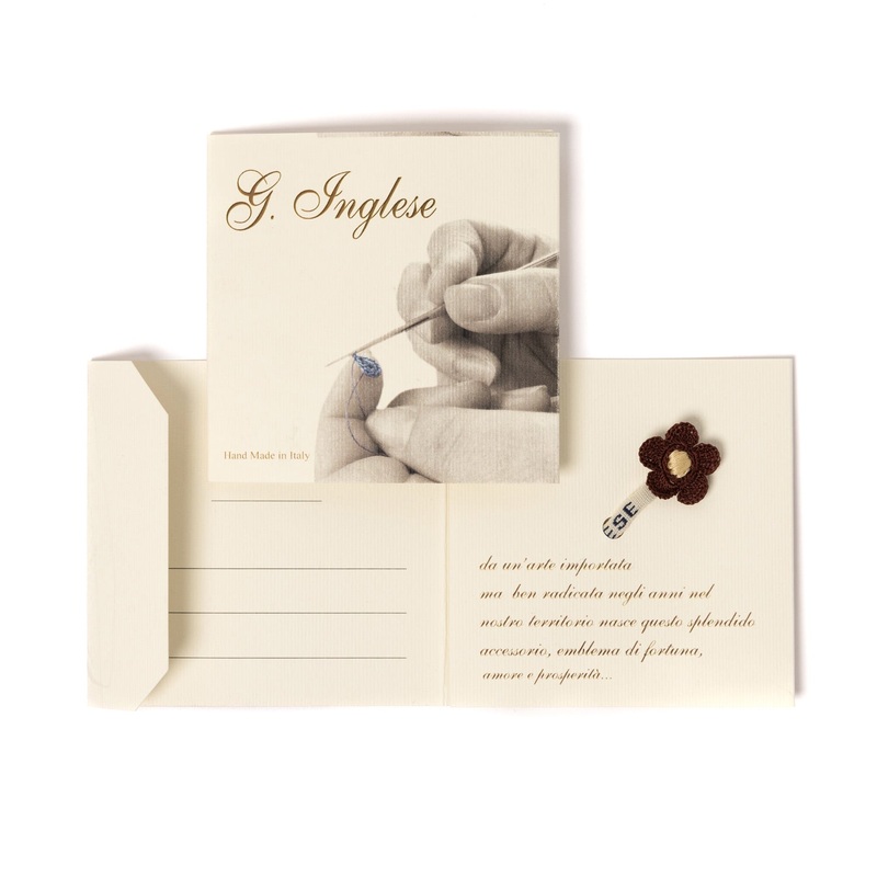 Fiore Marrone” buttonhole flower – handmade