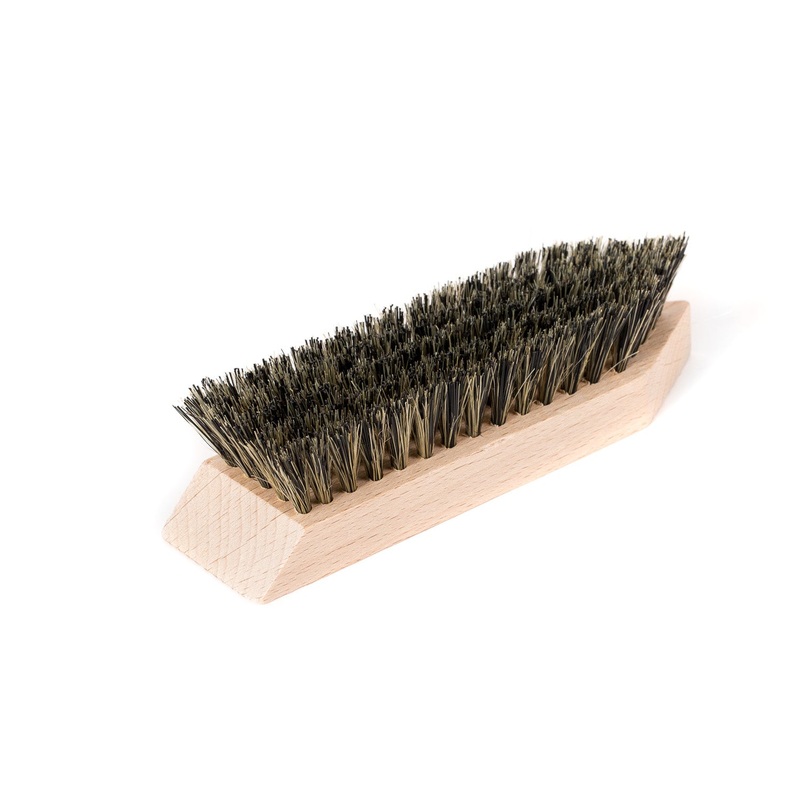Cleaning brush “Fango Mud” made of natural beech wood – purely handcrafted