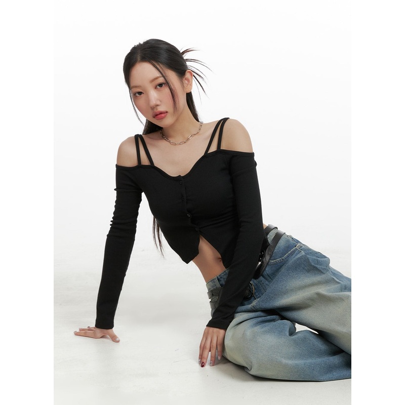 Cold Shoulder Button Ribbed Crop Top CA416 Black S/M