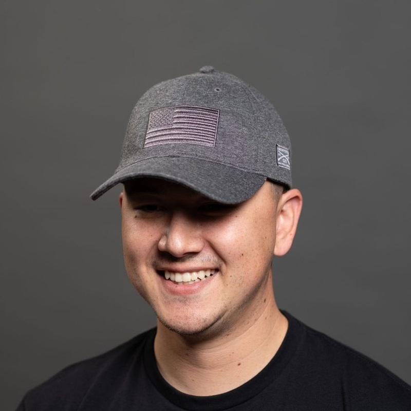 Blackout Flag Stretch Fit Hat – Gray