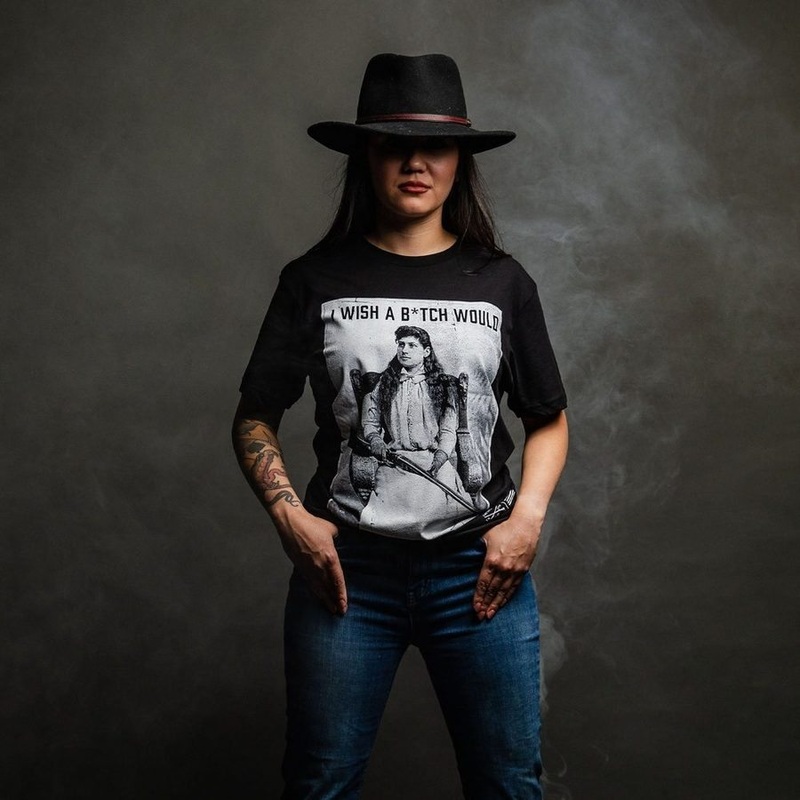 Women’s I Wish A B*tch Would Boyfriend Fit T-Shirt – Black Small