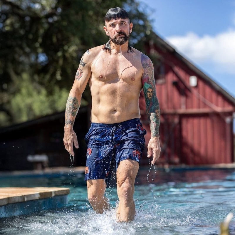 Grunt Trunks – Toast Of Freedom Small