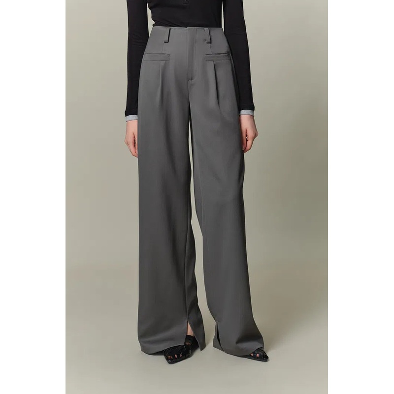Brydie Straight-Leg Trousers in Sheep Wool XS