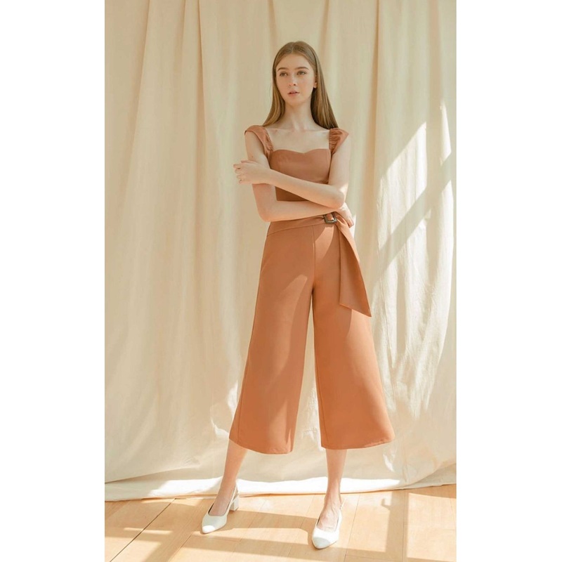 Damiyiar Jumpsuit (Brown) XS Brown