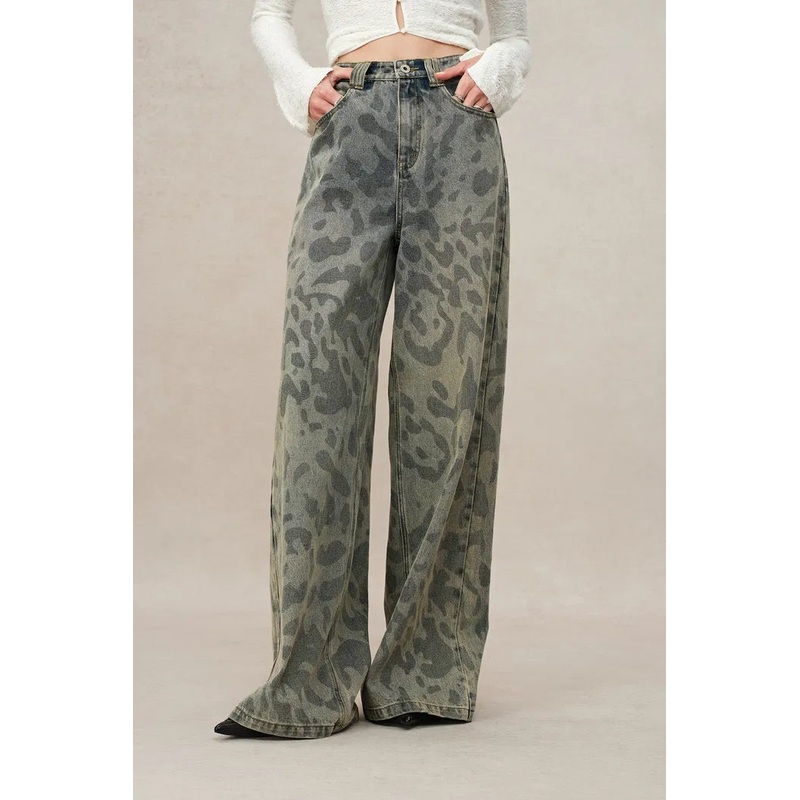 Leopix Leopard Print Wide Leg Jeans In Washed Cotton Denim XS