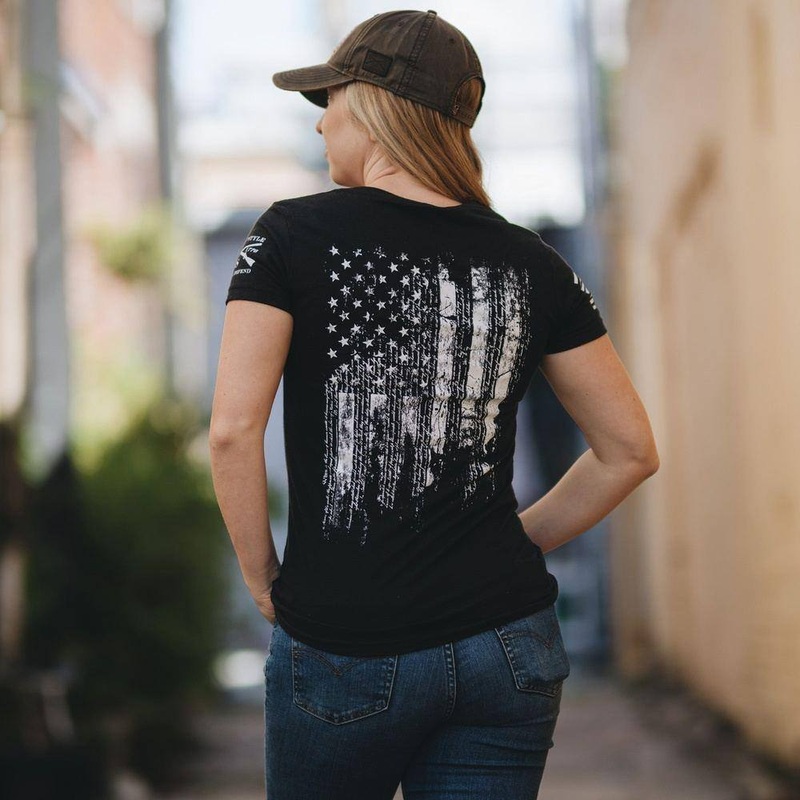Women’s 1776 Flag V-Neck – Black Small
