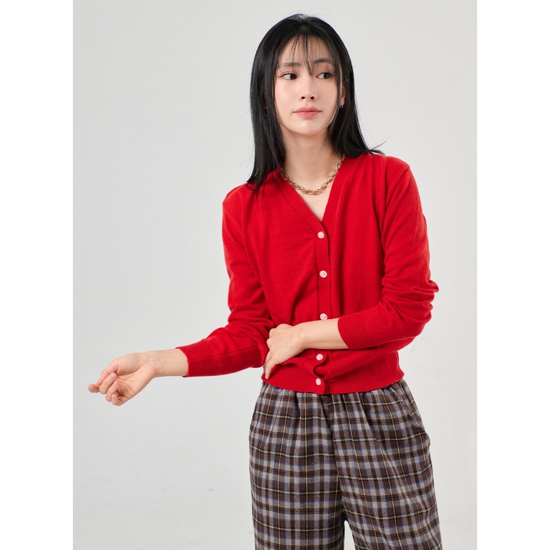 Buttoned V-Neck Cardigan OF406 Red S/M