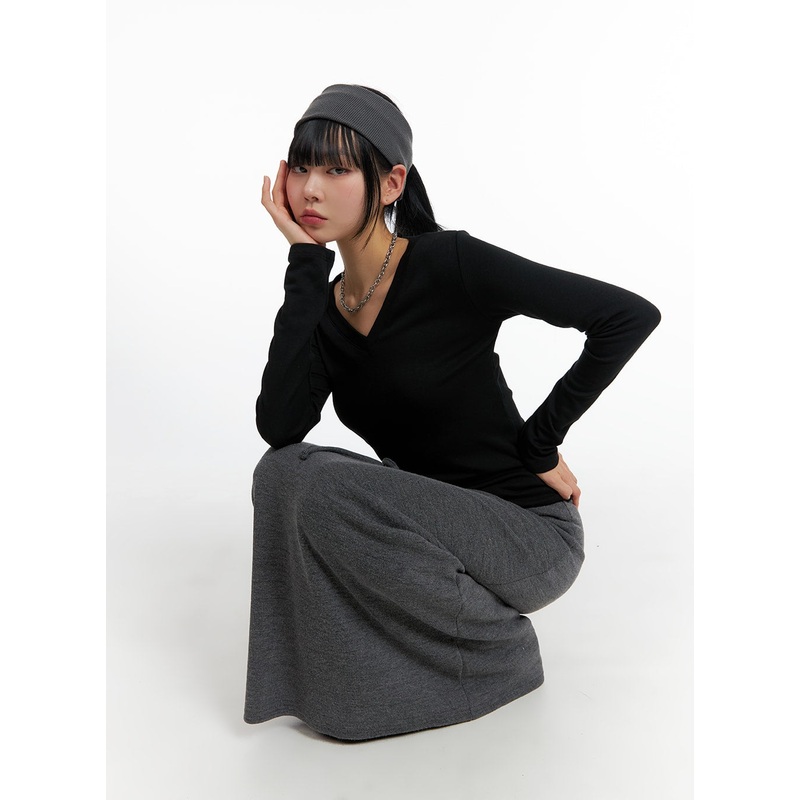 Solid V-Neck Long Sleeve IF402 Black S/M