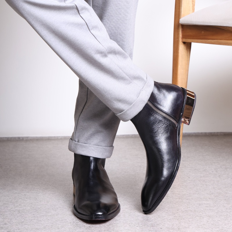 Claudius Chelsea Black EU 39 / UK 5 black leather