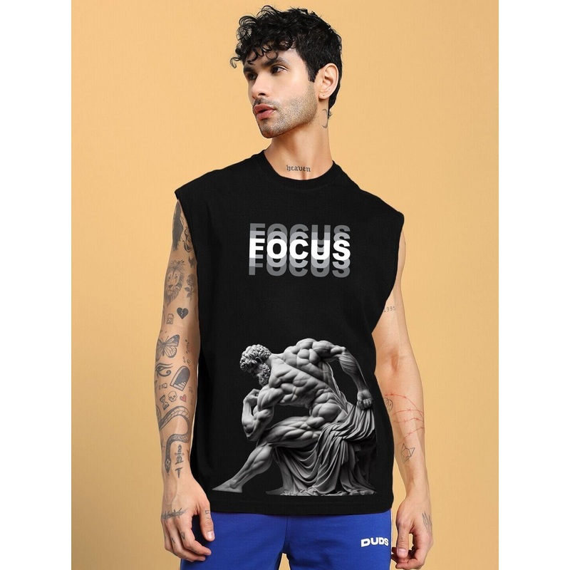 JUST FOCUS FINE GRAPHIC PRINT T-SHIRT BLACK XS