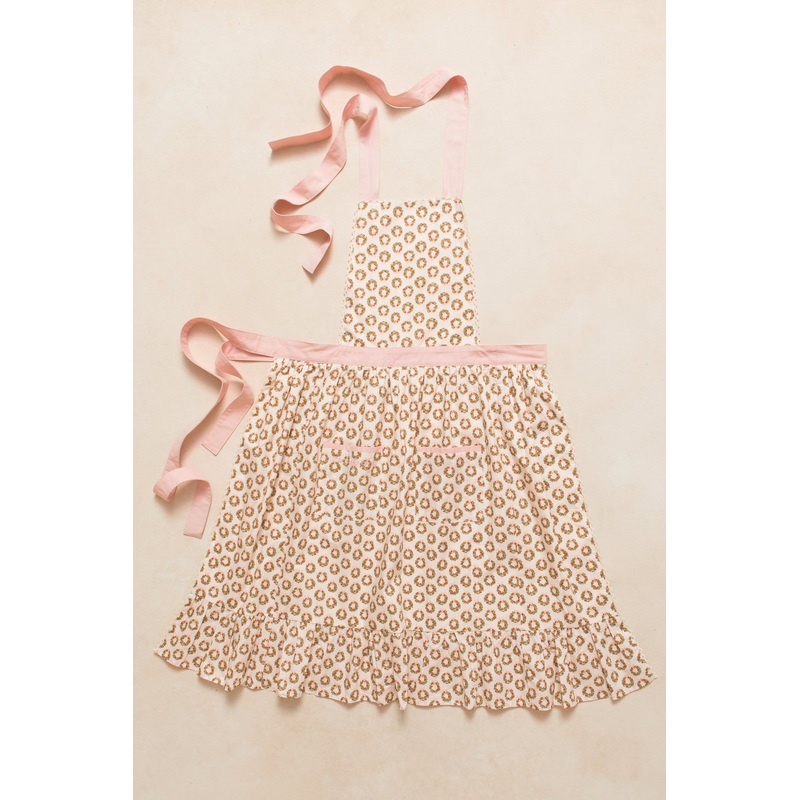 Ivy Apron in Wreath Cotton Standard