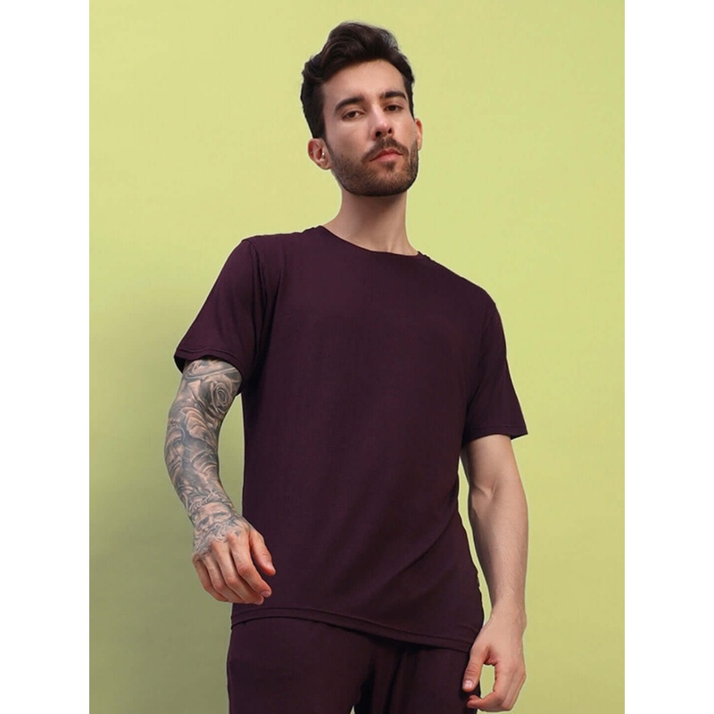 AMBLE SOLID LIGHTWEIGHT T-SHIRT MAROON XS