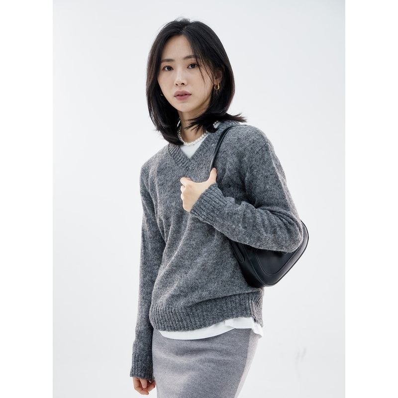 Soft V-Neck Knit OO07 Light beige S