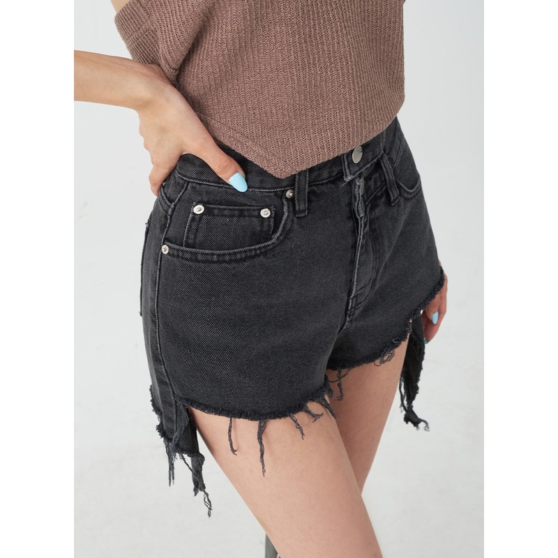 Double Buttoned Distressed Black Shorts IJ23 Black S