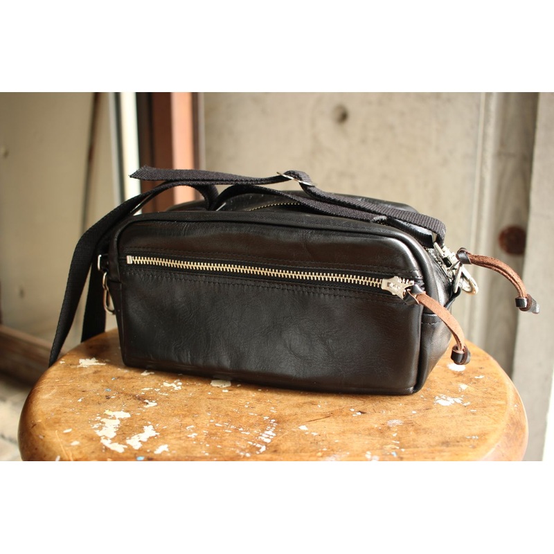 Rainbow Country / Leather Shoulder Pouch (RCL-60017,BLACK) / 2025 model