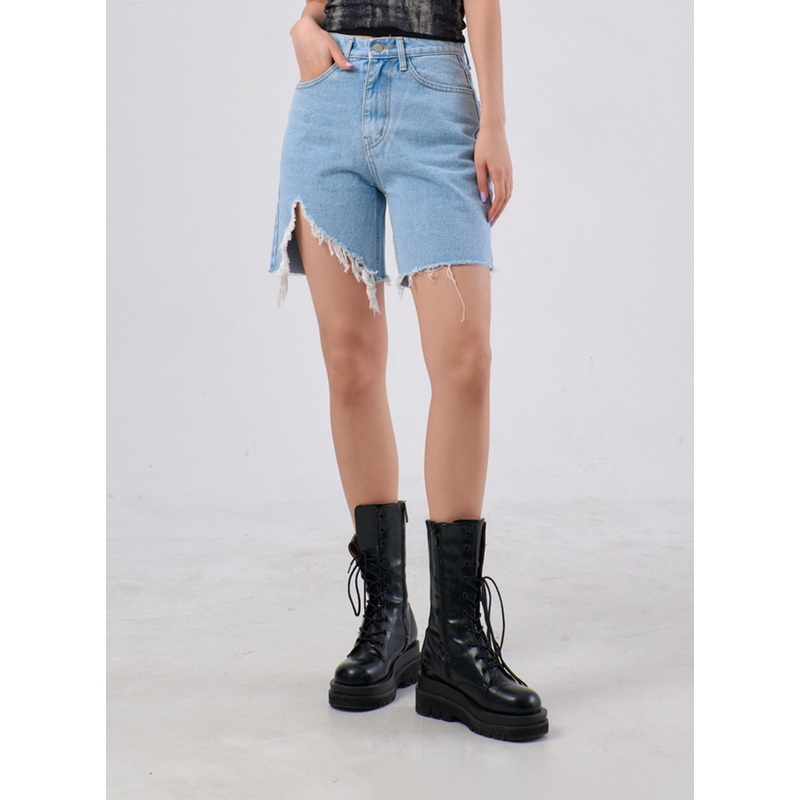Ripped Denim Bermuda Shorts IA305 Light blue S