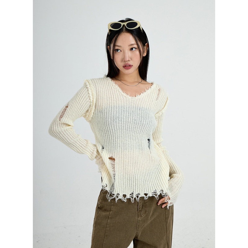 Ripped V-Neck Knit Top CO13 Light Beige S/M