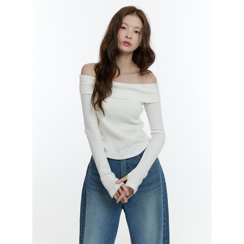 Classic Off-Shoulder Long-Sleeve Top CF504 Light beige S/M