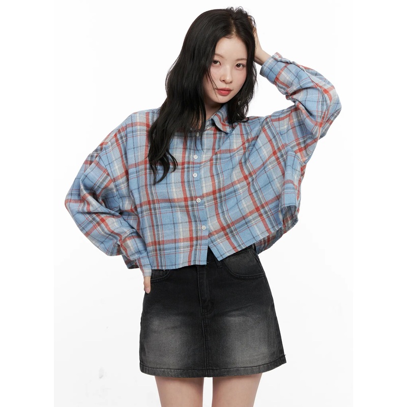 Plaid Cropped Button-Up Shirt CN504 Light blue S/M