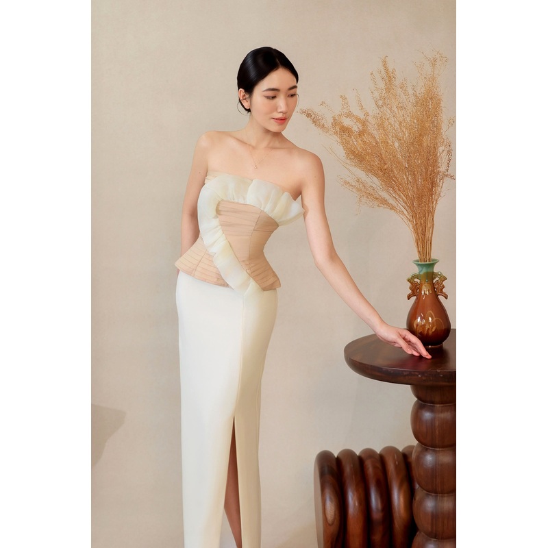 Daevelyn Top (Beige) XS Beige