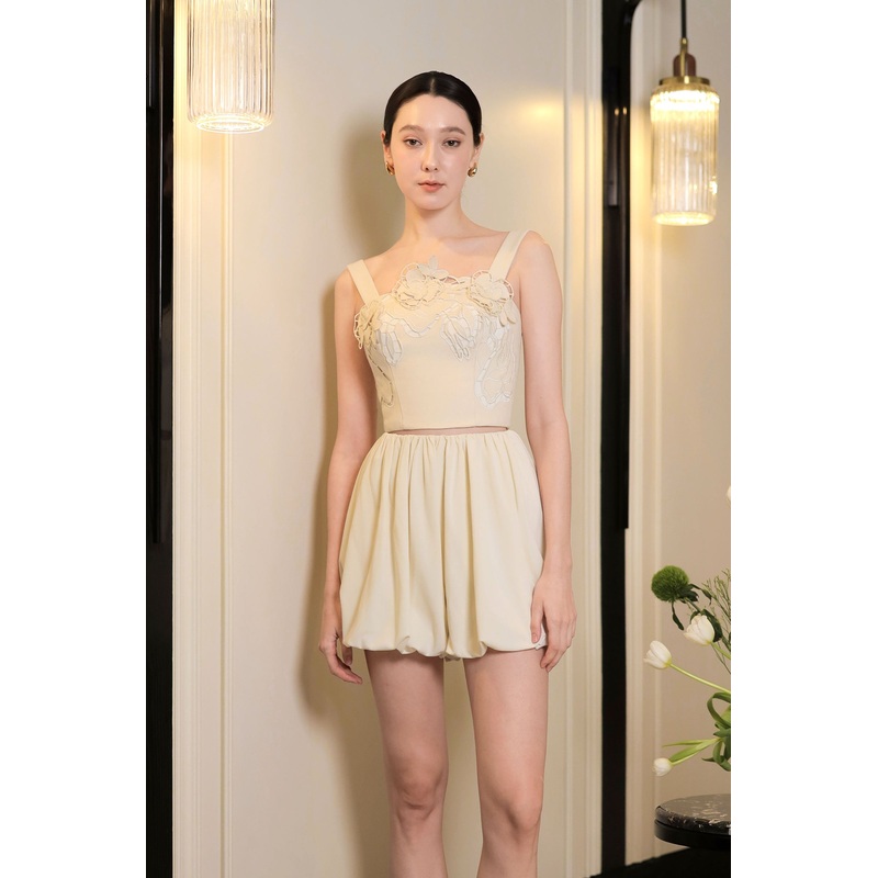 Dloriance Padded Embroidery Top (Ivory) XS Ivory