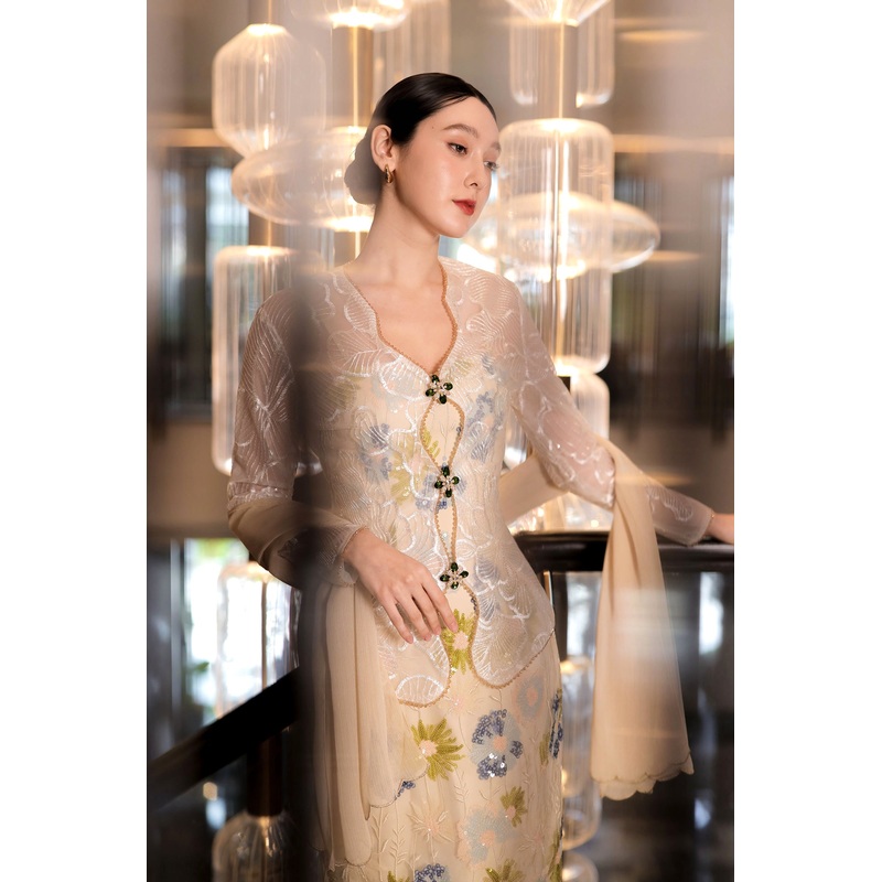 Tiariasa Top (White) XS White