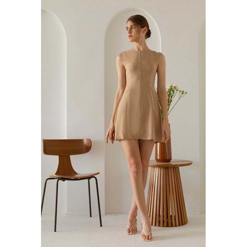 Daniefore (Beige) XS Beige