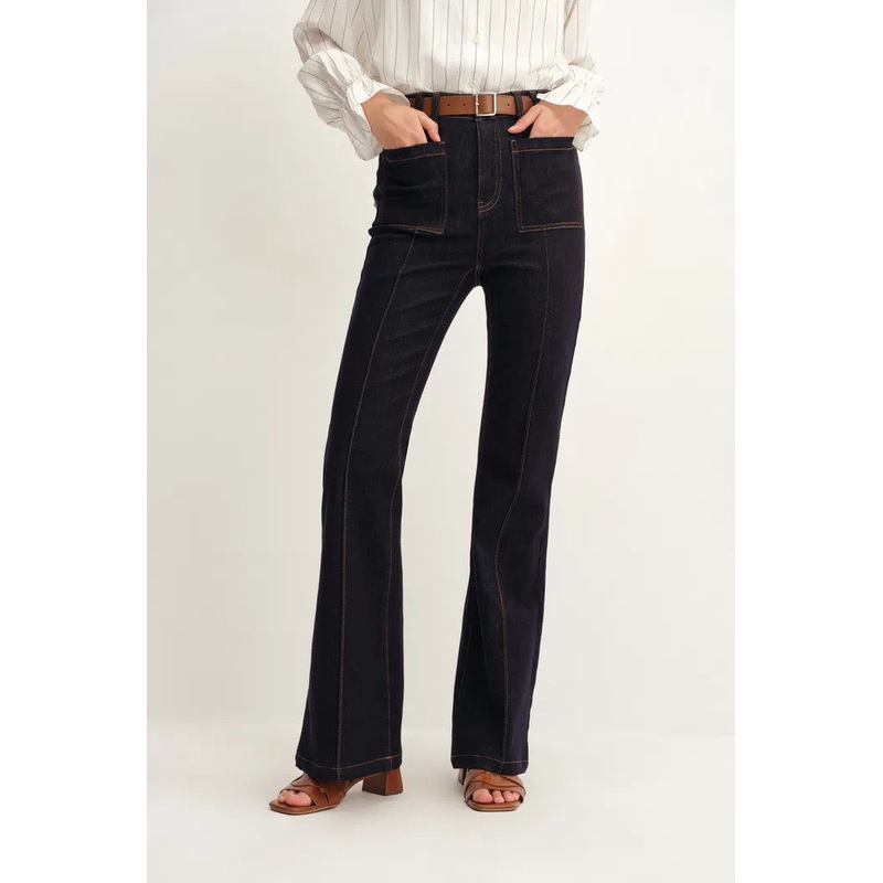 Hutton Micro Flare Bootcut Jeans in Stretch Denim XS