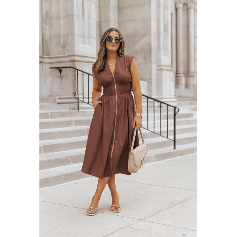 Cap Sleeve Smocked Front Zip Shirt Dress – Brown Small