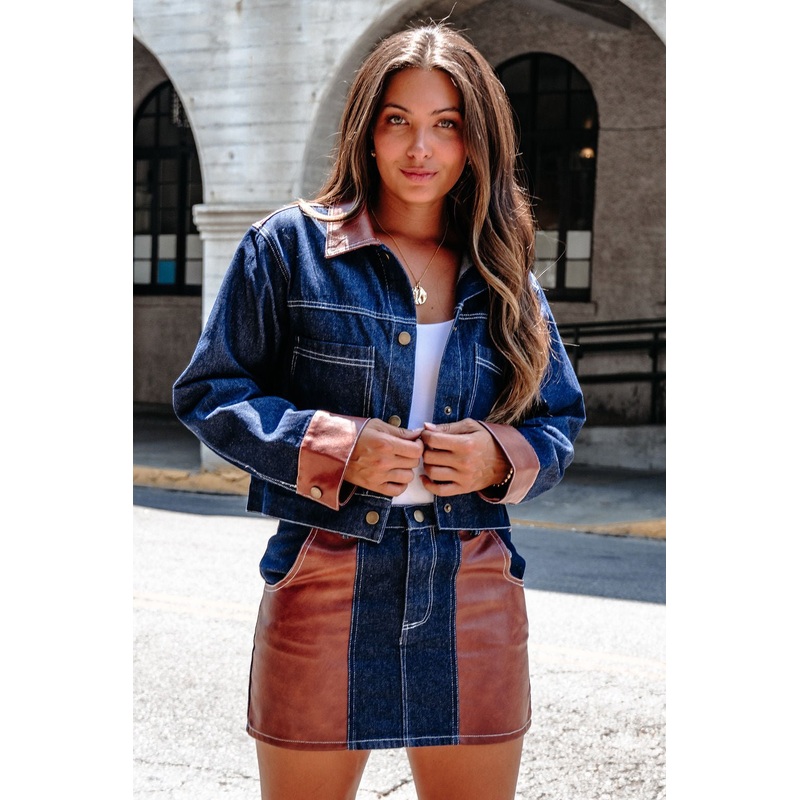 Dark Denim Contrast Button Up Jacket – DOORBUSTER Small