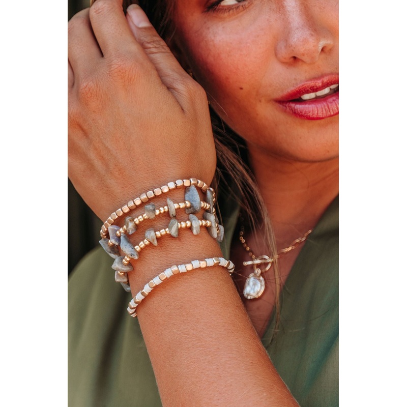 Grey Stone Beaded Bracelet Set – DOORBUSTER