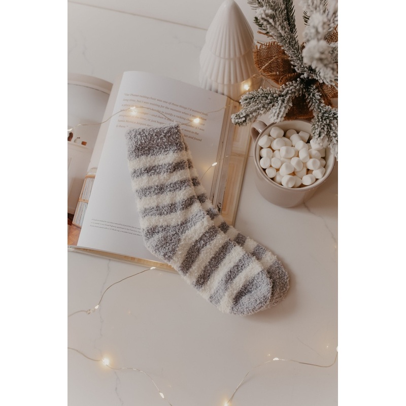 Comfy Cozy Striped Fuzzy Socks – GREY One Size Fits Most