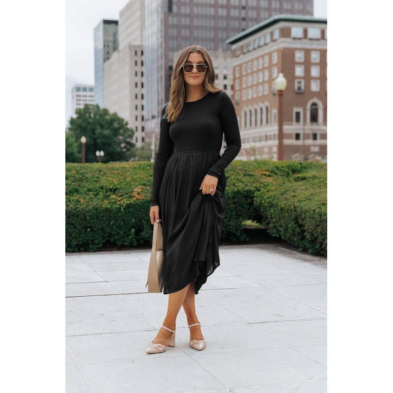 Black Contrast Pleated Midi Dress Small