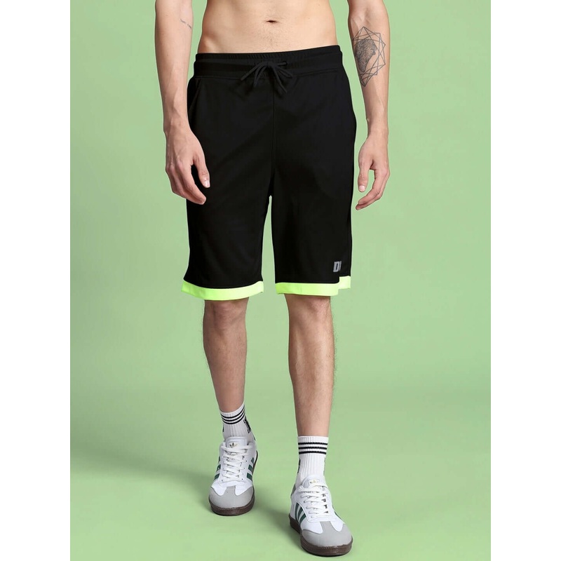 HOOKUP REFLECTOR REGULAR FIT SHORTS BLACK XS