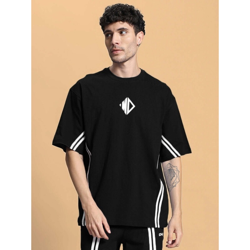 OUTLOOK OVER-SIZED T-SHIRT BLACK XS