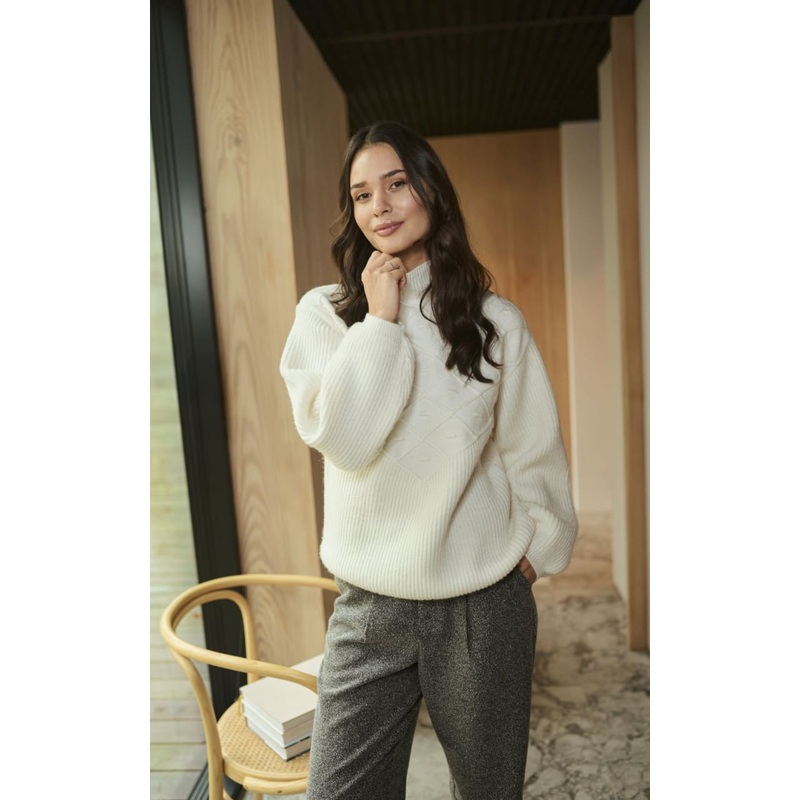 Kaffe- Maddie Pullover in Chalk XS