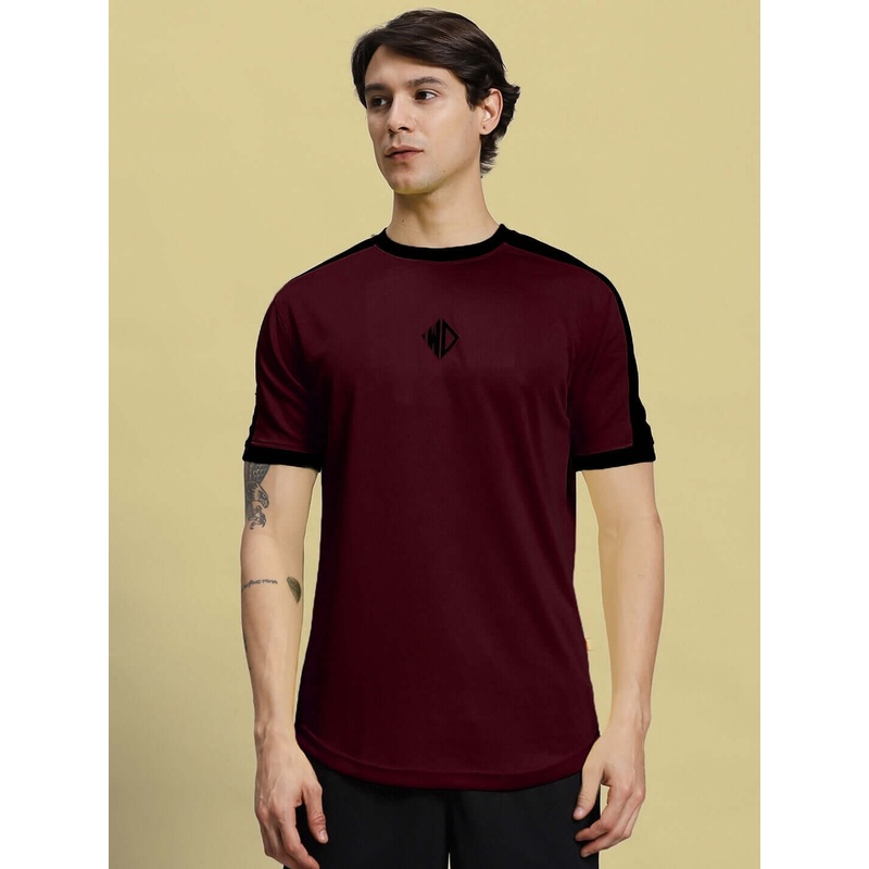 SHERPA REGULAR FIT T-SHIRT MAROON XS