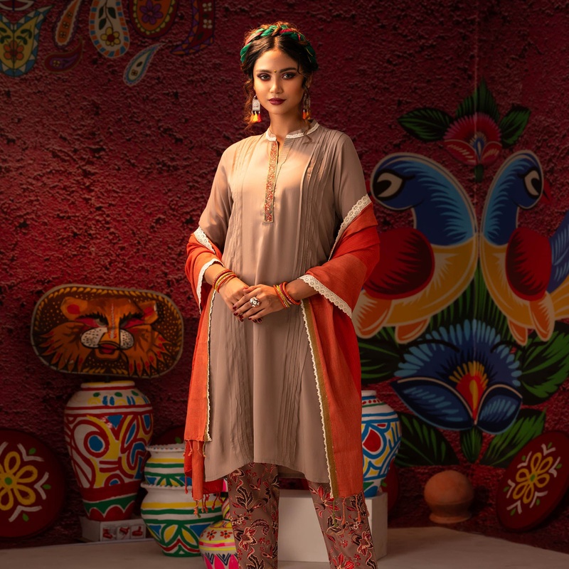 Womens Beige Three Piece set S BEIGE