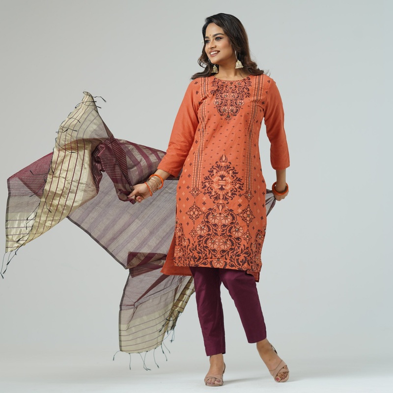 Womens Embroidered Orange Three Piece Set S ORANGE