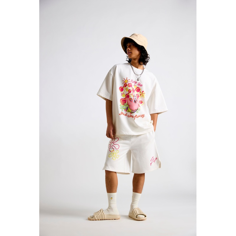 Spongebob:Keep the Good Vibes Flowing Men’s Oversized T-shirt and Shorts Set XS/S 26 White