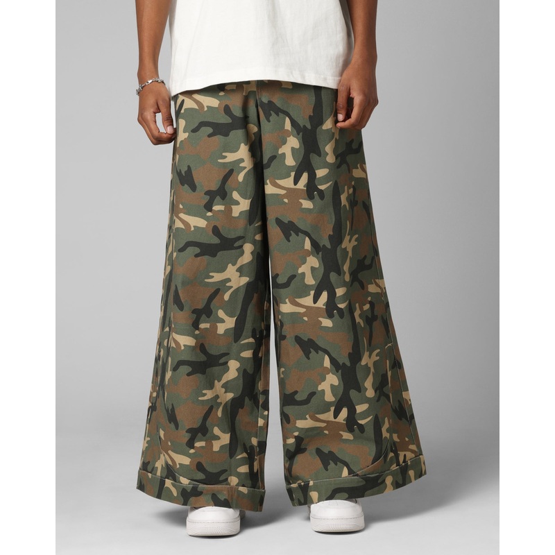 Loiter F-22 Raver Jeans Woodland Camo 28
