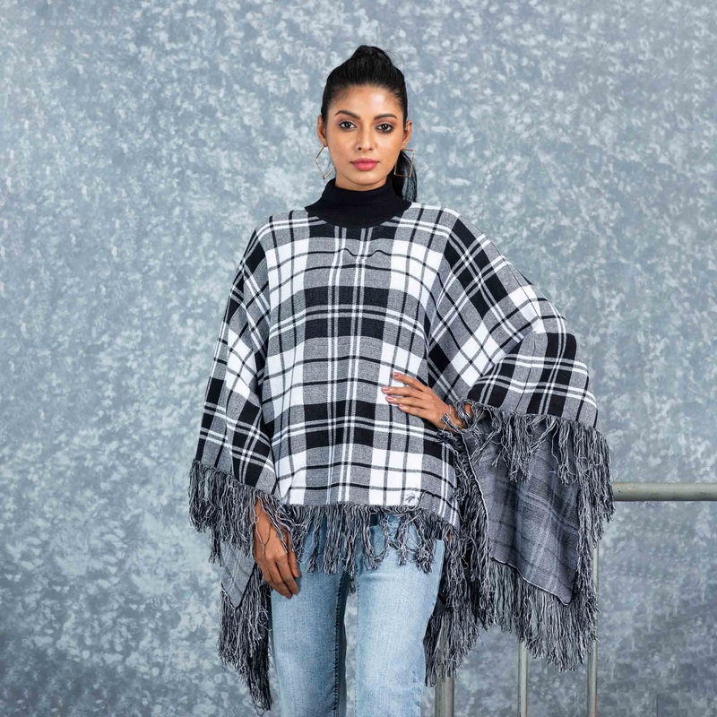 Womens Poncho-Black & White 2XL BLACK & WHITE